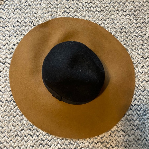 Brown & Black Suede Hat - French Connection - Picture 2 of 5